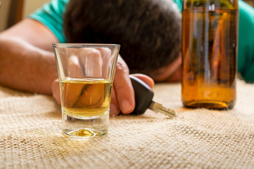 Metanol: Właściwości, Zastosowanie i Zatrucie Alkoholem Metylowym